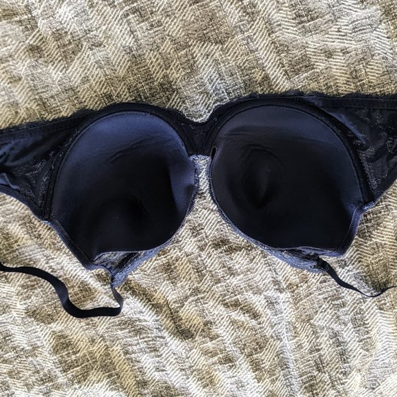 Wacoal Bras - Picture 2 of 7